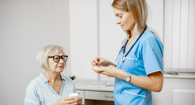 Schizophrenia symptoms, causes, and risk factors